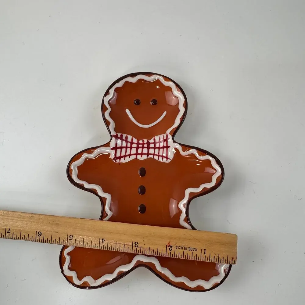 Pier 1 Gingerbread Men White Brown Spoon Rest Ceramic Christmas Home Decorative
